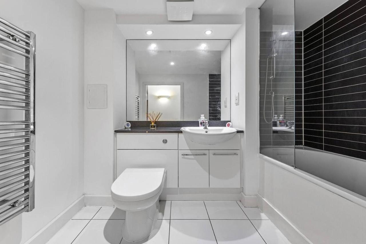 Lovely & Cosy 2 Beds London Skyline View Londres Exterior foto